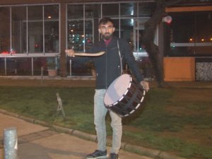 Osmaniyeli Depremzede İ̇zmirlileri Sahura Kaldırıyor