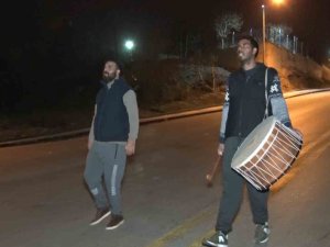 Ankaralılar İlk Sahura İlahiler Eşliğinde Uyandı