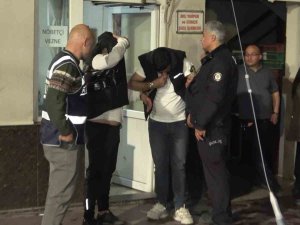 Silahlı Yaralama Ve Yağma Şüphelileri Kovalamaca Sonucu Yakalandı
