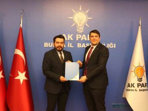 Ekonomist Yüksel Okşak, Ak Parti Bursa Milletvekili Aday Adayı Oldu