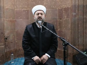 İ̇negöl’de İlk Teravihi Ayasofya Camii İ̇mam Hatibi Kıldırdı