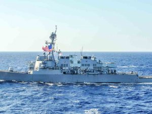 Çin: “Abd Savaş Gemisi İzinsiz Karasularımıza Girdi”