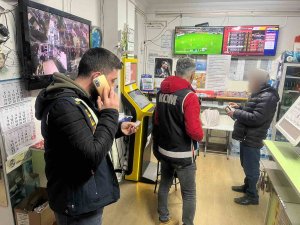 Sinop’ta Kumar Baskınında 5 Kişiye Suçüstü