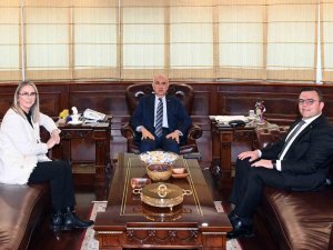 İ̇zmirli Yetiştiricilerin Sorunları Ayrıntılı Raporla Bakan Kirişçi’nin Masasında