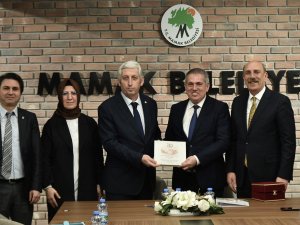 Mamak Belediyesinde Sokak Hayvanları İçin Yeni Protokol