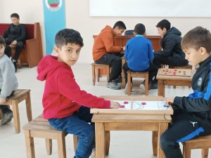 Depremzede Çocuklar, Siirt Belediyesi Spor Tesislerinde Sportif Faaliyetlerle Buluşuyor