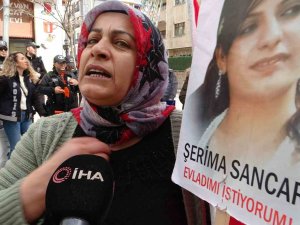 Evlat Nöbetindeki Anne: “Artık Evlatlarımızı Chp’den De İsteyeceğiz”