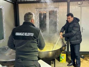 Osmangazi’den Deprem Bölgesine 4 Bin Kişilik İftar Sofrası