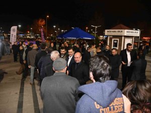 Selçuklu’da İlk Teravih Coşkusu Yaşandı