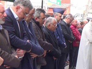 Başkan Büyükkılıç’ın Ablası Son Yolculuğuna Uğurlandı