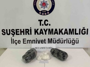 Sivas’ta 1 Kilo 226 Gram Metamfetamin Ele Geçirildi