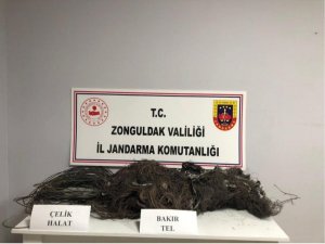 Kablo Hırsızlarını Jandarma Yakaladı