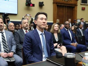 Tiktok Ceo’su Güvenlik Endişelerinin Ardından Abd Kongresi’nde İfade Verdi