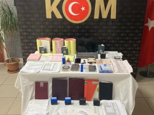 İ̇zmir Polisinden Sahte Fatura Operasyonu