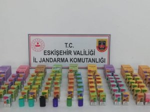 Kaçak Elektronik Sigara Satıcısı Jandarmaya Yakalandı