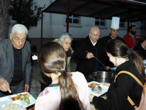 Menteşe Belediyesi Ramazan Çadırında İlk İftar