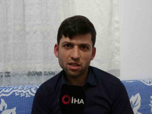 Deprem Öncesi Muhabbet Kuşunun Çırpınışlarına Uyandı, Kafeste Sıkıştığını Düşündü