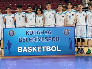 Belediye Kütahyaspor Basketbol Takımı Bölge İkincisi Oldu