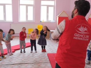 ‘Genç Ofis’ Çalışmalarına Devam Ediyor