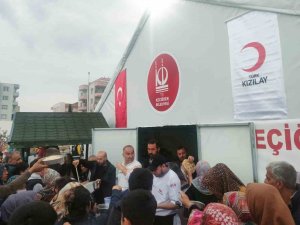 İ̇lk Oruçlar Keçiören Belediyesi İftar Çadırlarında Açıldı