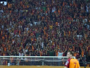 Galatasaray, Nef Stadyumu’nda Oynadığı Maçlardaki Taraftar Sayılarını Açıkladı