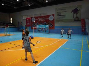 Afyonkarahisar’da Badminton Müsabakaları Sona Erdi