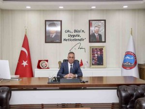 Ağrı Belediye Başkanı Karadoğan Oldu