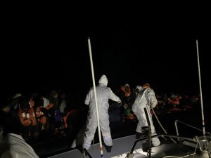 Ayvacık Açıklarında Yunan Unsurlarınca Ölüme Terk Edilen 47 Kaçak Göçmen Kurtarıldı