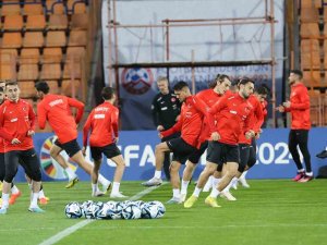 A Milli Takım, Republican Stadyumu’nda Çalıştı