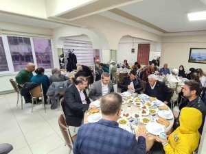 Emet’te Depremzede Ailelere İftar Yemeği
