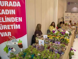 Çiçek Üreticisi Kadınlar, Çiçek Pazarında Buluşuyor