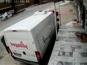 Elazığ’da Tır Kamyona Çarptı: 1 Yaralı