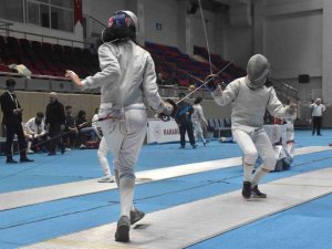 Eskrim Kılıç Açık Turnuvası Karabük’te Başladı