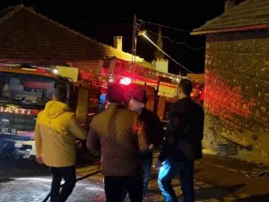 Derebucak’ta Korkutan Ev Yangını