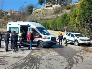 Karabük’te Trafik Kazası: 3 Yaralı