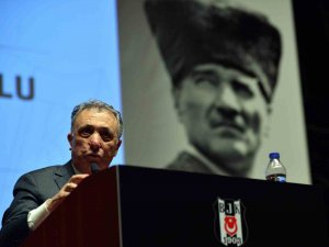 Ahmet Nur Çebi: "Kokuşmuş Düzenle Başa Çıkmakta Zorlanıyorum"