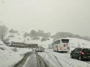 Tunceli’de Kar Yağışı Etkili Oluyor