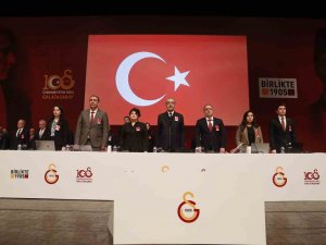 Galatasaray’da Burak Elmas Ve Dursun Özbek Yönetimleri Mali Ve İdari Olarak İbra Edildi