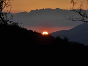 Bolu’nun Yüksek Kesimlerinde Kartpostallık Gün Batımı