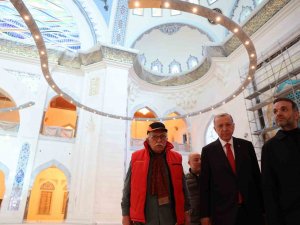 Cumhurbaşkanı Erdoğan, Barbaros Hayrettin Paşa Camisi’nde İncelemelerde Bulundu