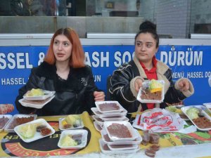 Hakkari’de Rekabet Çiğköfte Fiyatlarını Düşürdü