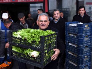 Vali Çiçek’ten Kayseri’ye Yardım Teşekkürü
