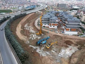 Solaklar Köprülü Kavşak Projesi’nde İlk Kazma Vuruldu