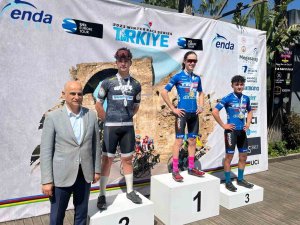 Muğlalı Bisikletçilerden Büyük Başarı