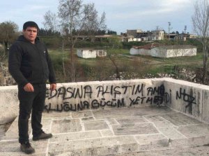 Tarihi Köprüde Çirkin Görüntü