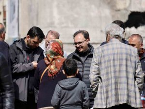 Vali Kızılkaya Konteyner Kentte Vatandaşlarla Buluştu
