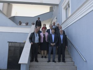 Başkan Ömer Günel’den Kuşadası Cemevi’nde Gönüllüler İle Bir Araya Geldi