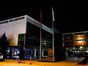 Depremde Yitirilenler Dünya Saati’nde Anıldı