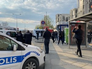 Ankara’da Kavgayı Ayırmaya Çalışan Polise Bıçaklı Saldırı