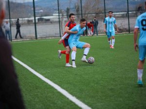 Gökçebeyspor Şampiyonluğa Koştu